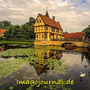 Burgsteinfurt - Vorburg des Schlosses am Morgen
